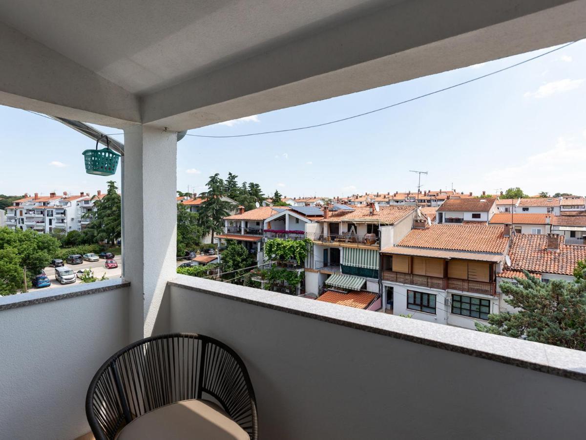 Amoroso Apartment 200M From Sea Porec Bagian luar foto